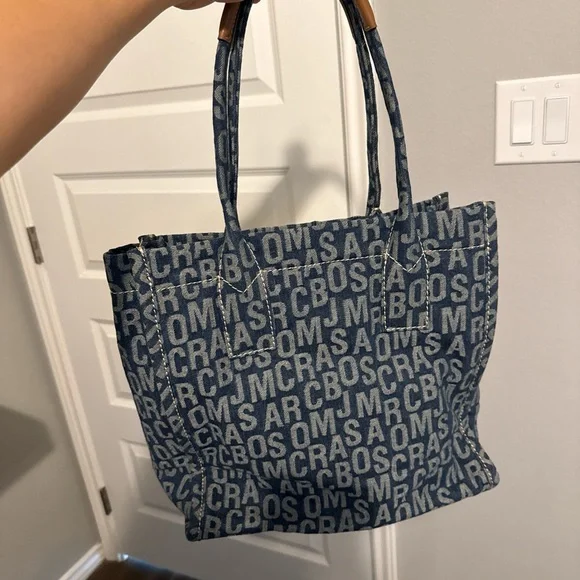 Marc Jacobs Blue Monogram Tote Bag - Picture 2 of 7
